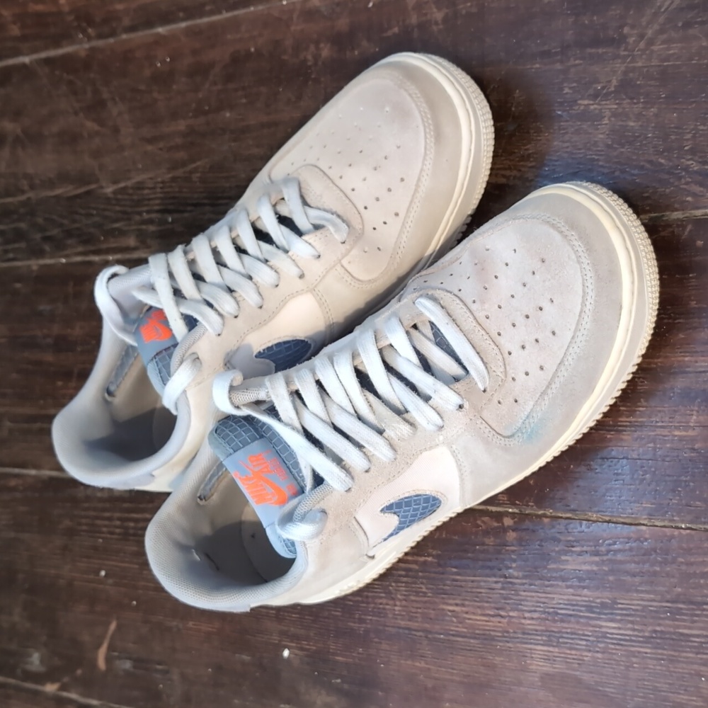 Men's Suede AF1 Air Force 1 - Size 8